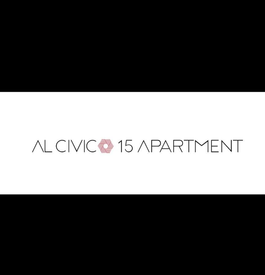 Al Civico 15 Apartment Salerno Exteriér fotografie